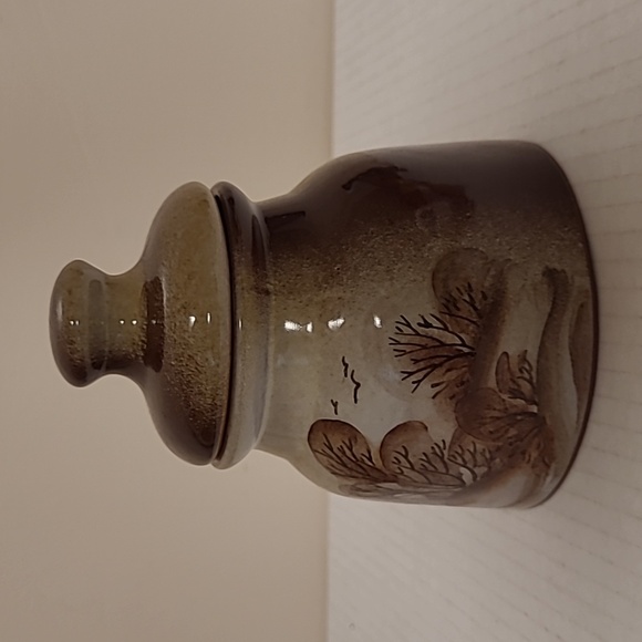 Lidded Jar / Small Canister / Stash Jar - Picture 6 of 16